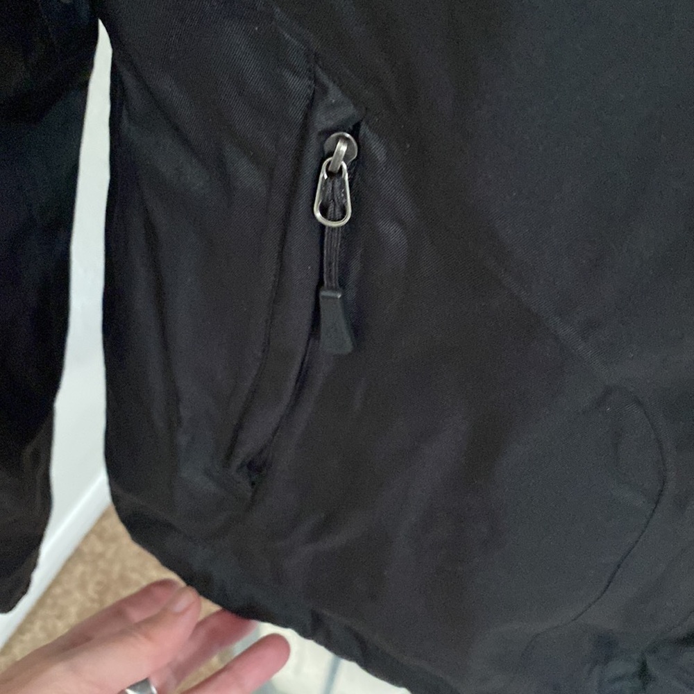 North Face Outerwear Jacket - Picture 4 of 15